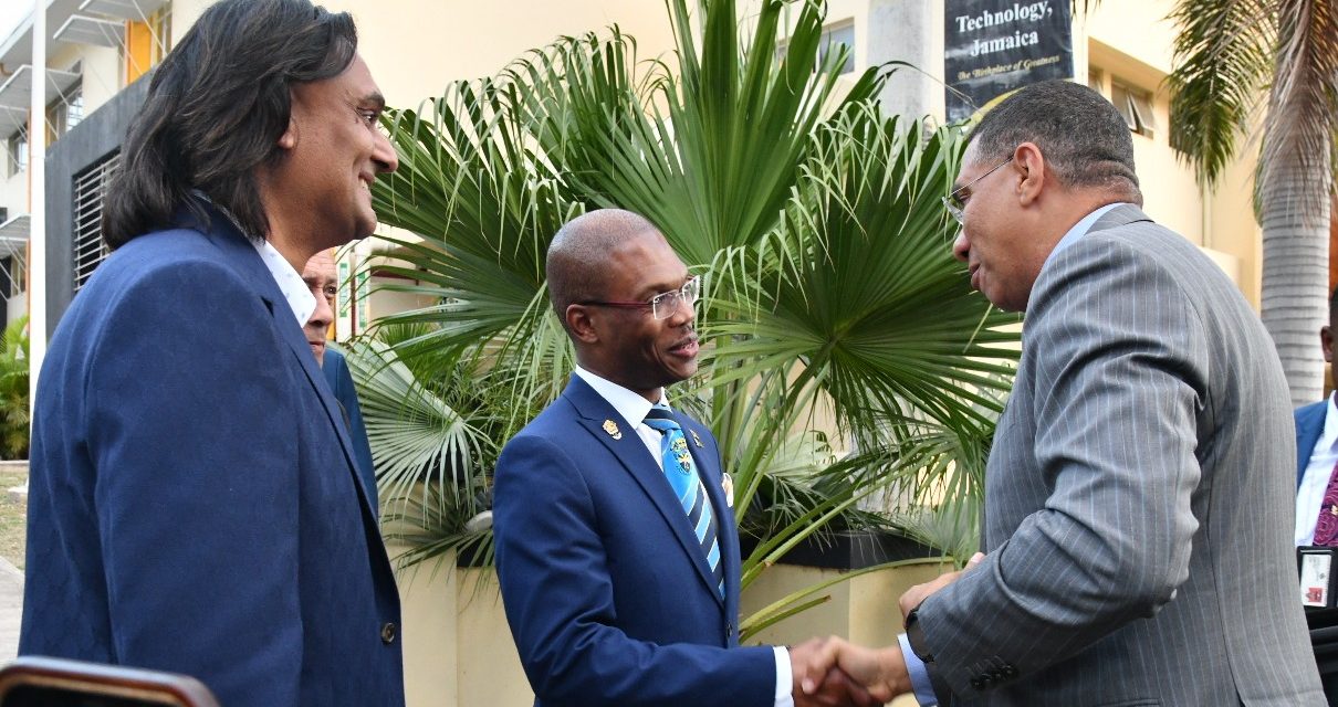 PM Chides Some Political Stakeholders for Criticising JLP’s Handling of the Economy