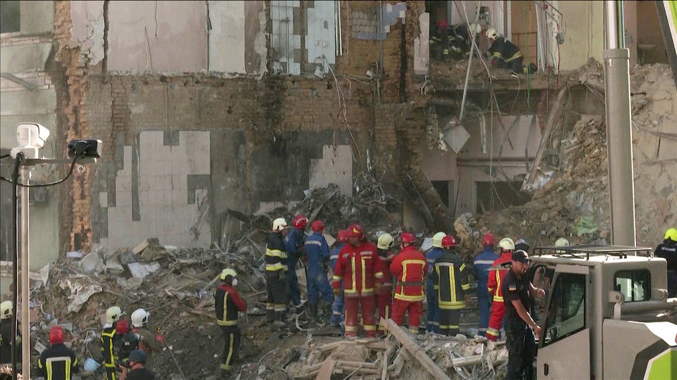 UN: Deadly Strike on Kyiv Children’s Hospital Likely Caused by Russian Missile