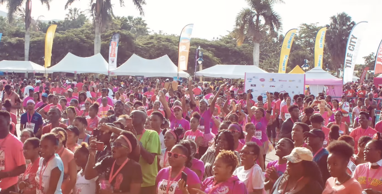 12,000 Participate in ICWI JR2R Pink Run